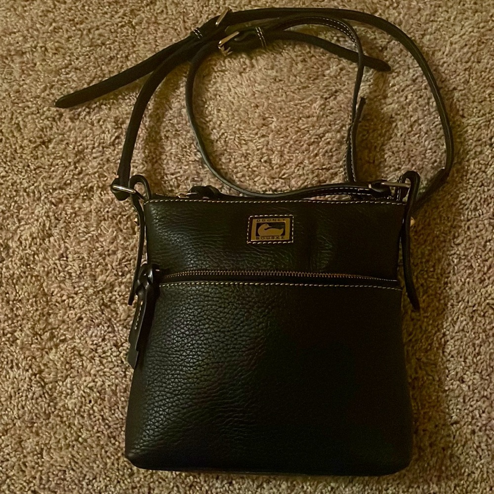 Dooney & Bourke Genuine Leather Black Pebble Grain Purse